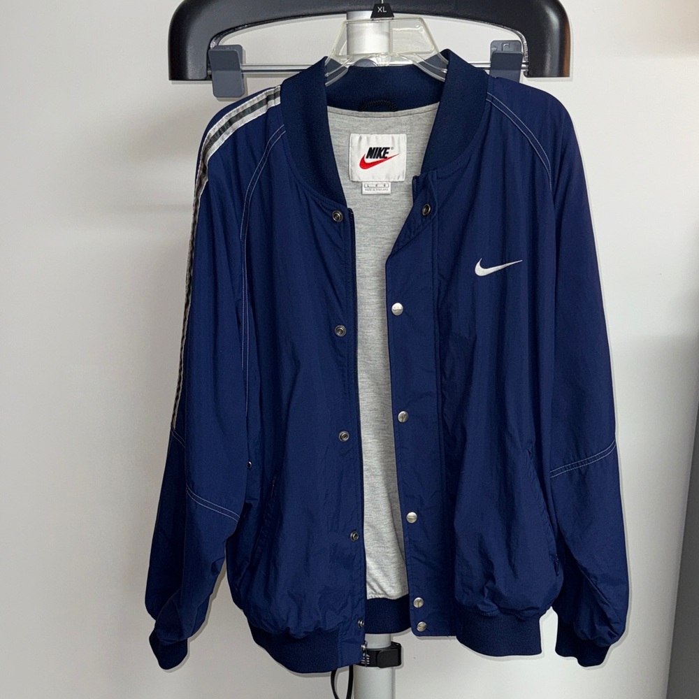 Nike Vintage 90's Men's Navy Bomber Jacket, Sz Large EUC - Picture 10 of 13